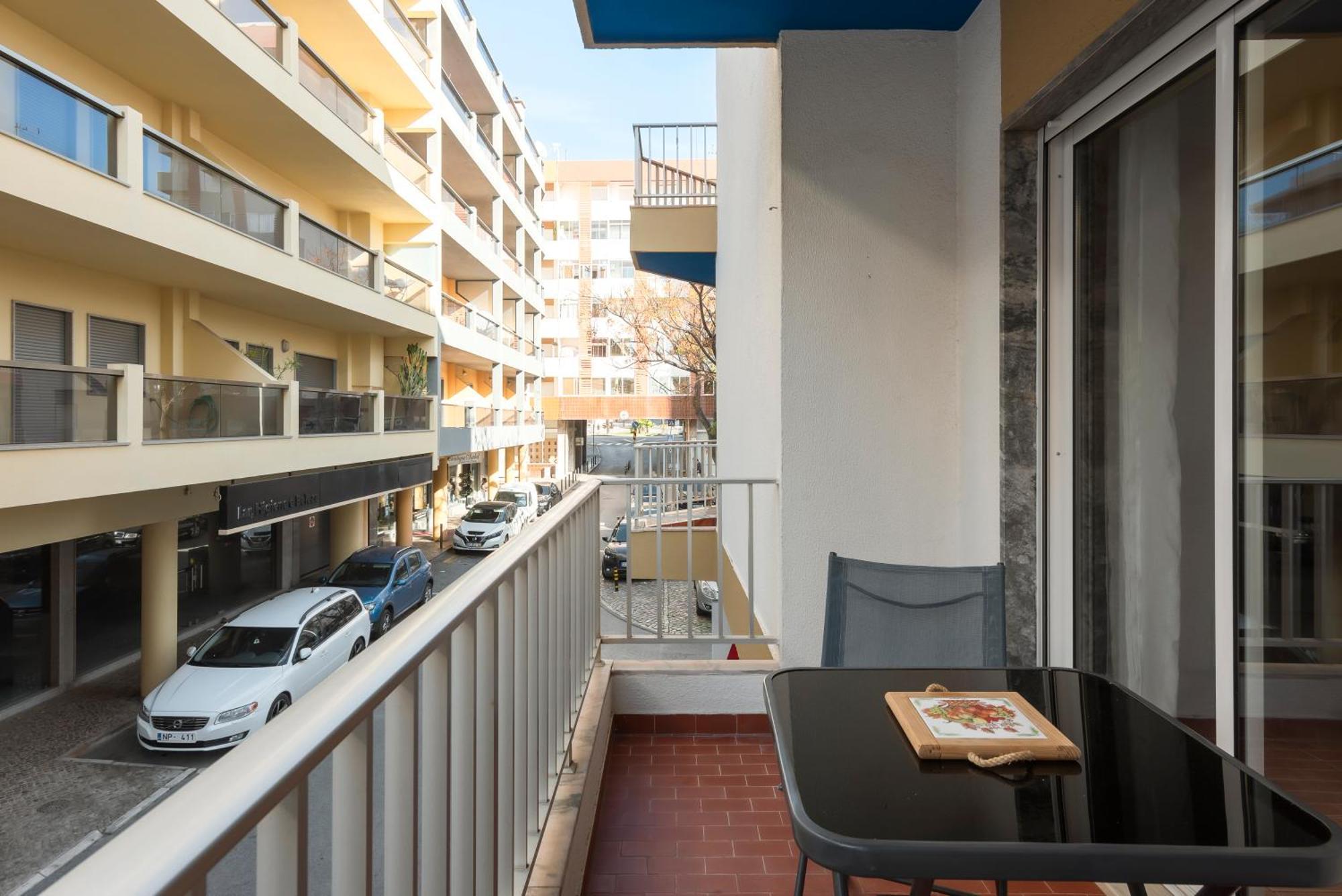 Jaune - 50 Meters To The Beach - Quarteira Exteriér fotografie